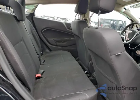 2019 Ford Fiesta Se z USA, uszkodzony, nr VIN 3FADP4BJ4KM154890